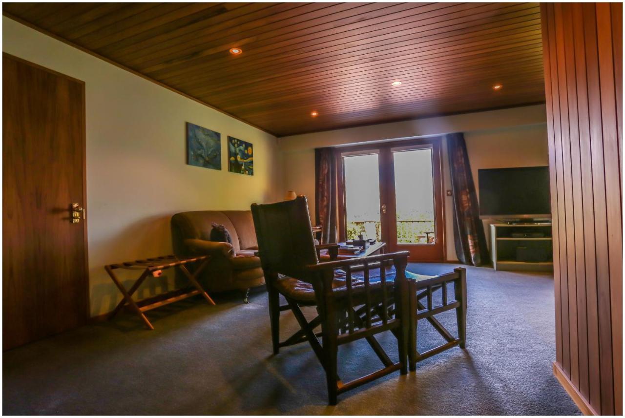 Pencarrow Boutique Lodge クイーンズタウン エクステリア 写真
